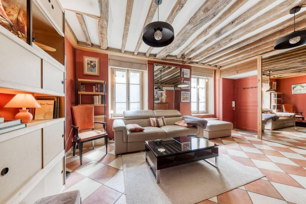 Appartement De Caractere Avec Jardinet Privatif A 1 Min Metro 1, Paris, Disneyland Vincennes Buitenkant foto