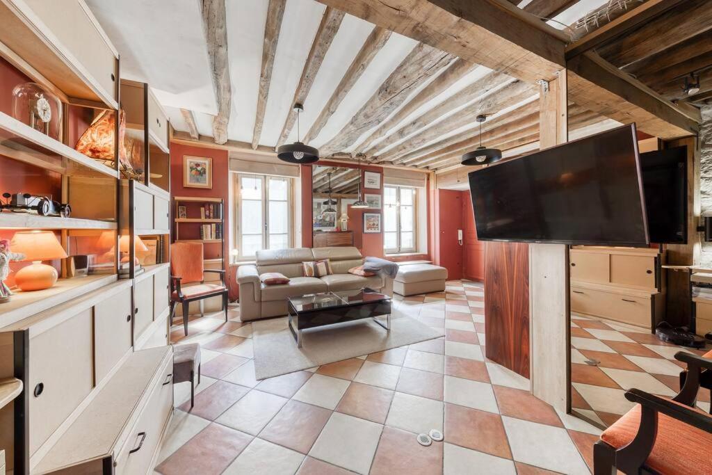 Appartement De Caractere Avec Jardinet Privatif A 1 Min Metro 1, Paris, Disneyland Vincennes Buitenkant foto